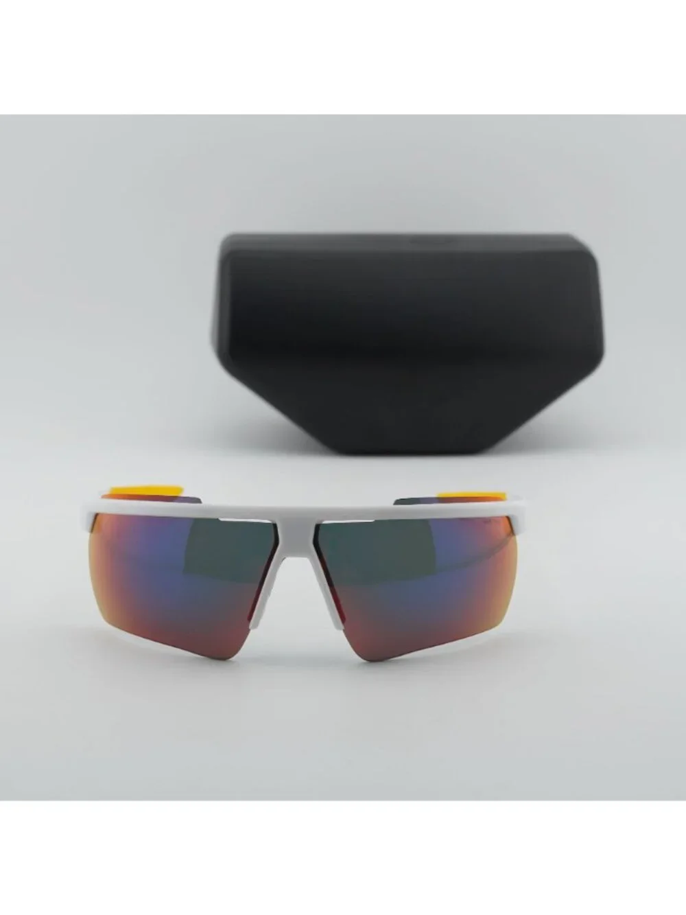 NIKE WINDSHIELD 20 CW1287 106 Shield Sunglasses - White / Field Tint